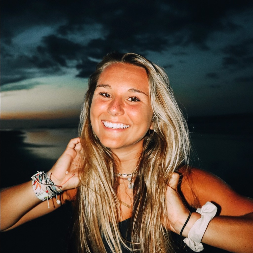 Meet your Posher, Lauren